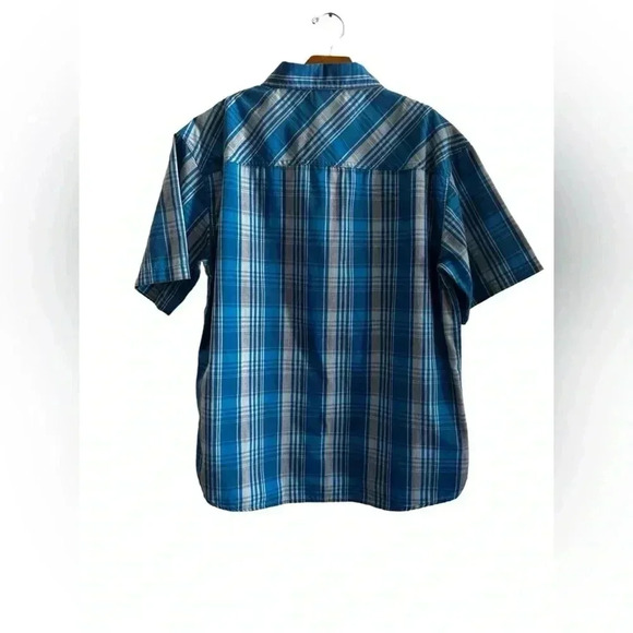 OUTDOOR RESEARCH Plaid ShortsSleeve Pearl Button Front Shirt Men's Set of 2 - Picture 9 of 14